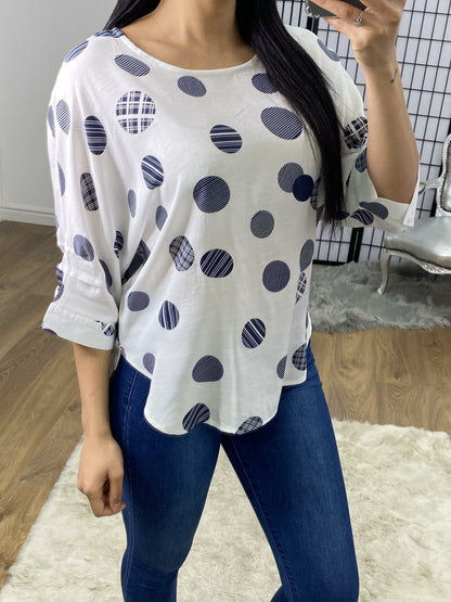 Berlin White Circle Print Dipped Hem Blouse