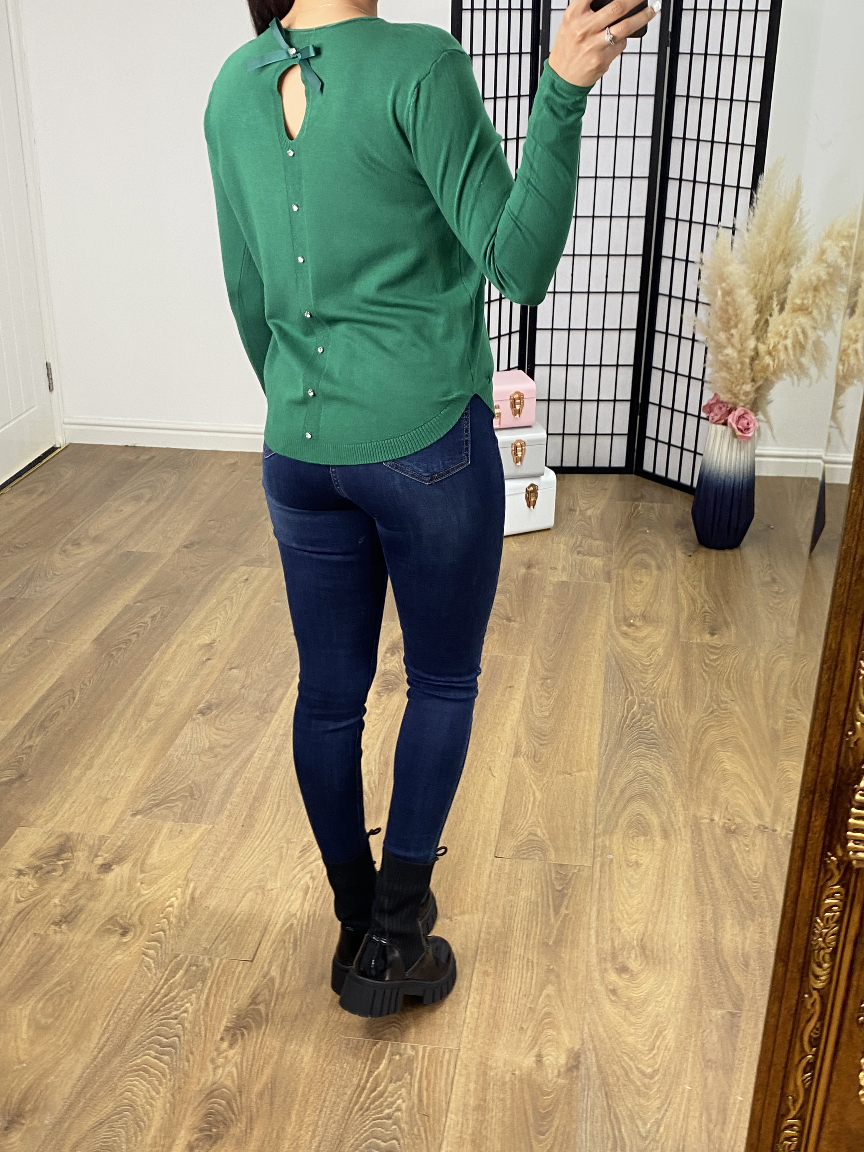 Jax Crystal Back Bow Detail Thin Knit Jumper