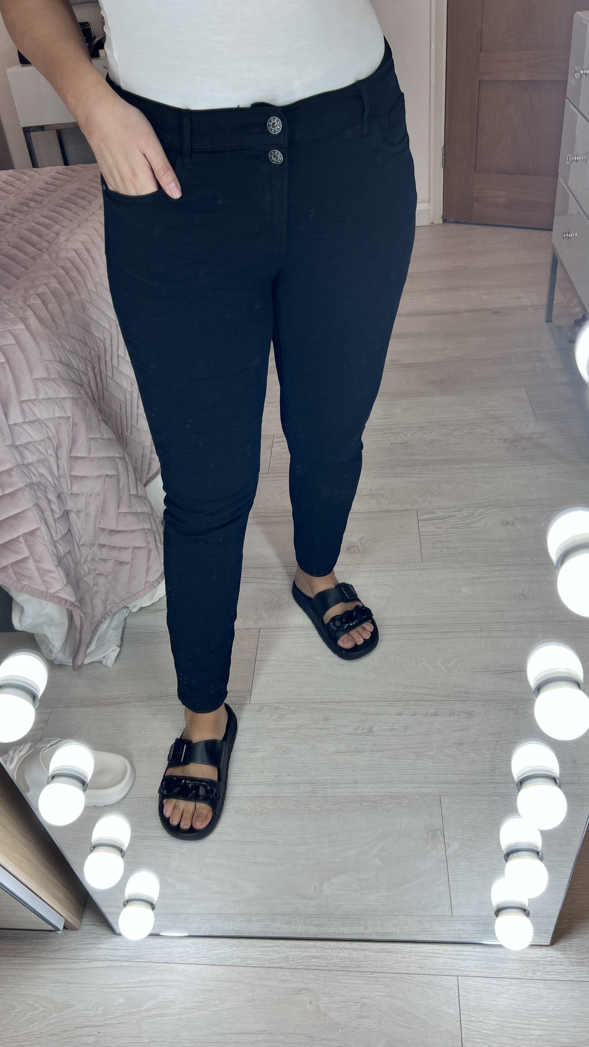 King Double Button Straight Leg Jeans