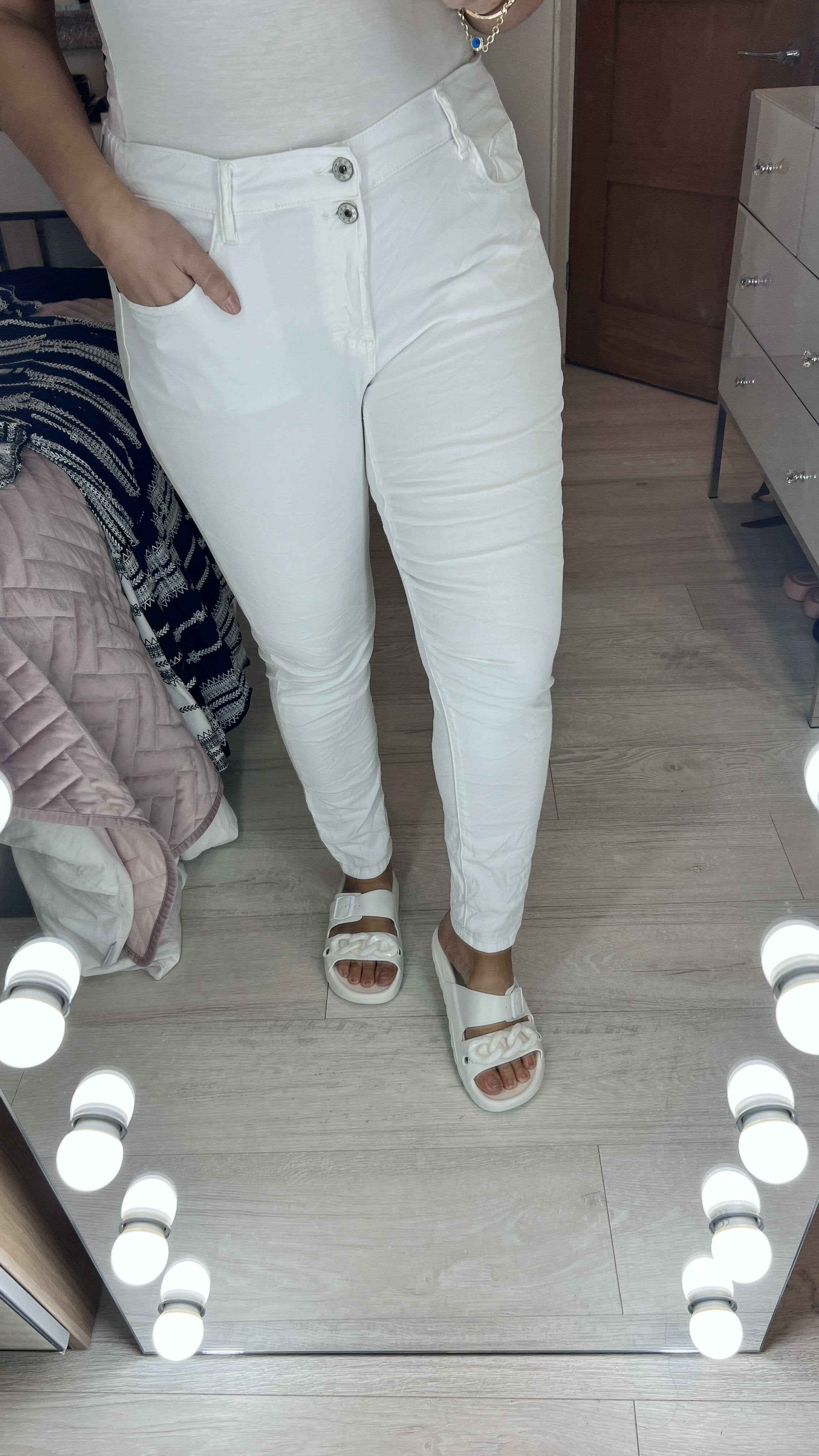 King Double Button Straight Leg Jeans