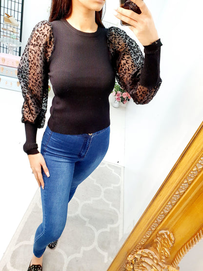 Kris Leopard Print Puff Sleeve Ribbed Knit Jumper