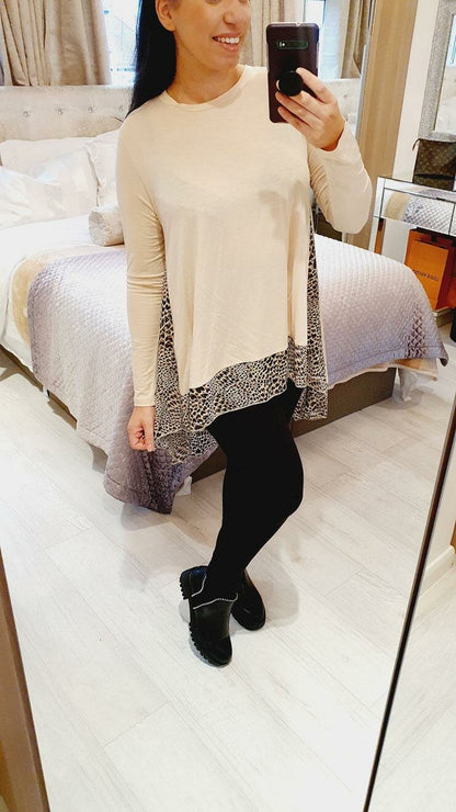 Lacie  Heart Print Chiffon Back Detailed Dipped Hem Top