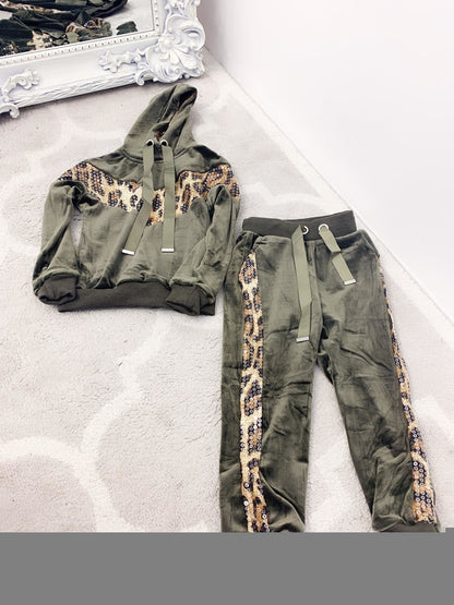 Leila Kids Sequin Leopard Printed Velvet Hooded Loungewear Set
