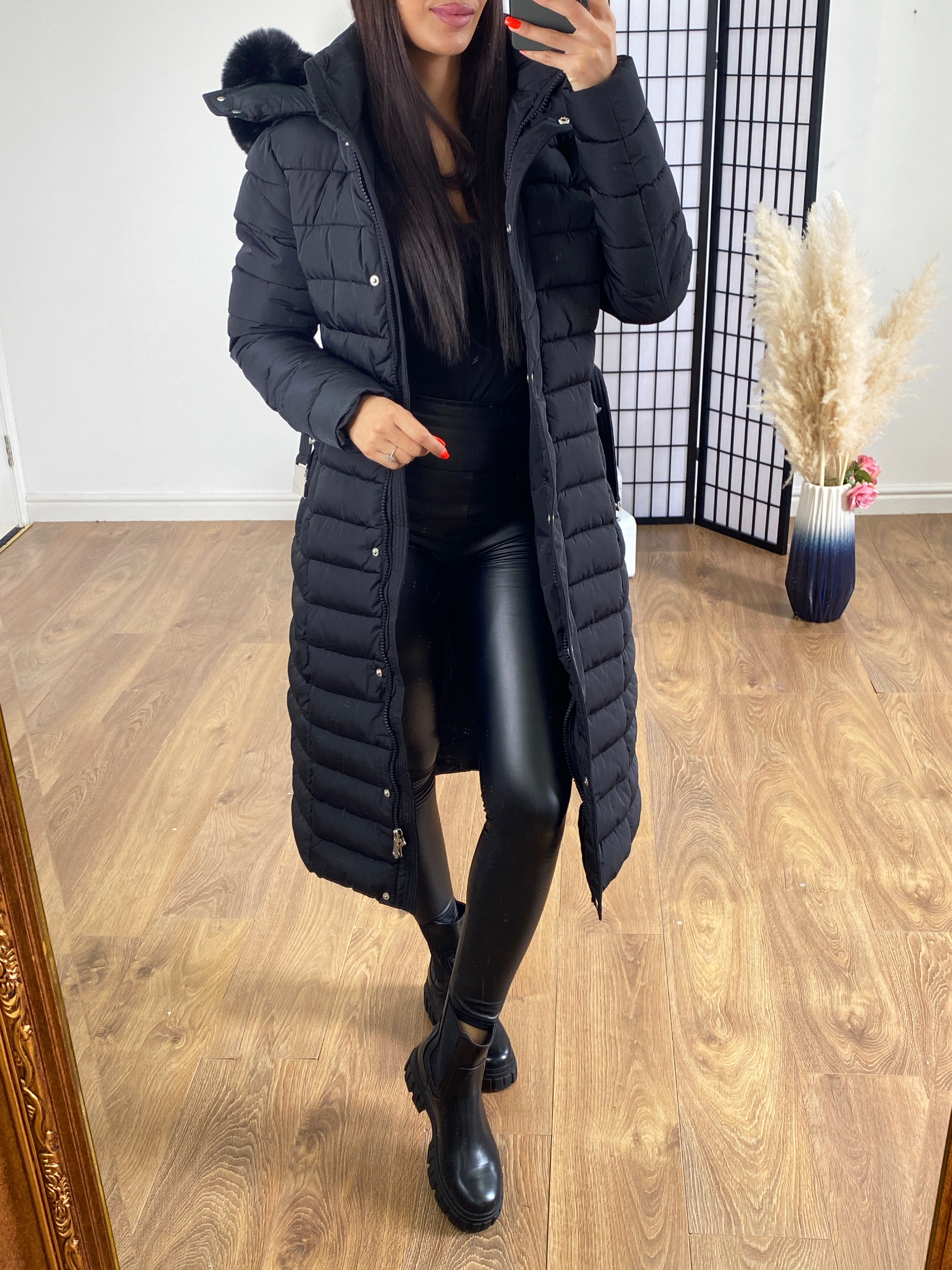 Down coat with fur hood hotsell