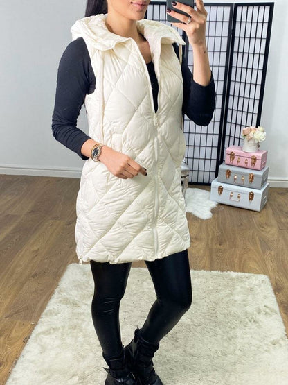 Marine Quilted Lightweight Hooded Gilet