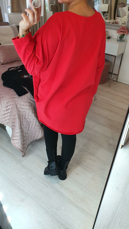 Malanie Reindeer Christmas Graphic Dipped Hem Sweatshirt