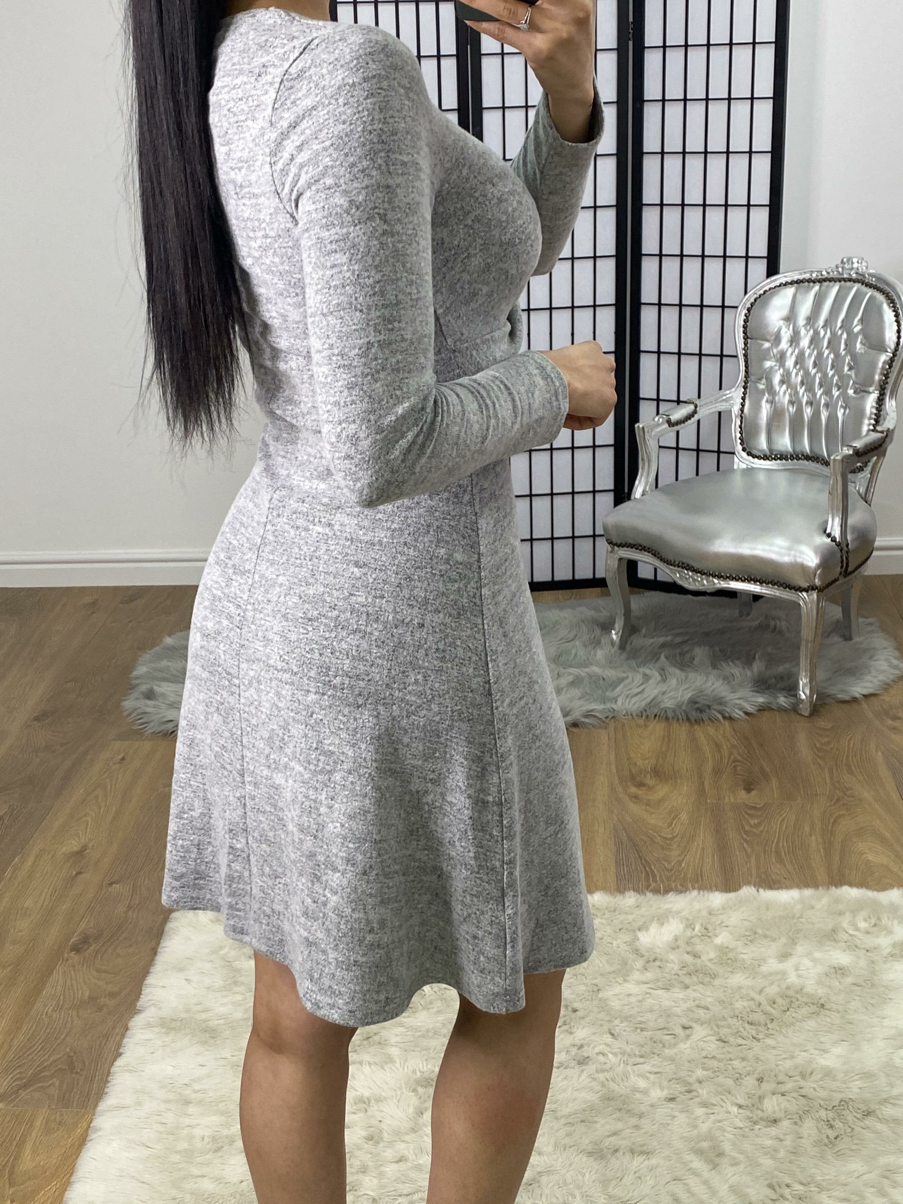 Portland Twist Knot Detail Knitted Dress